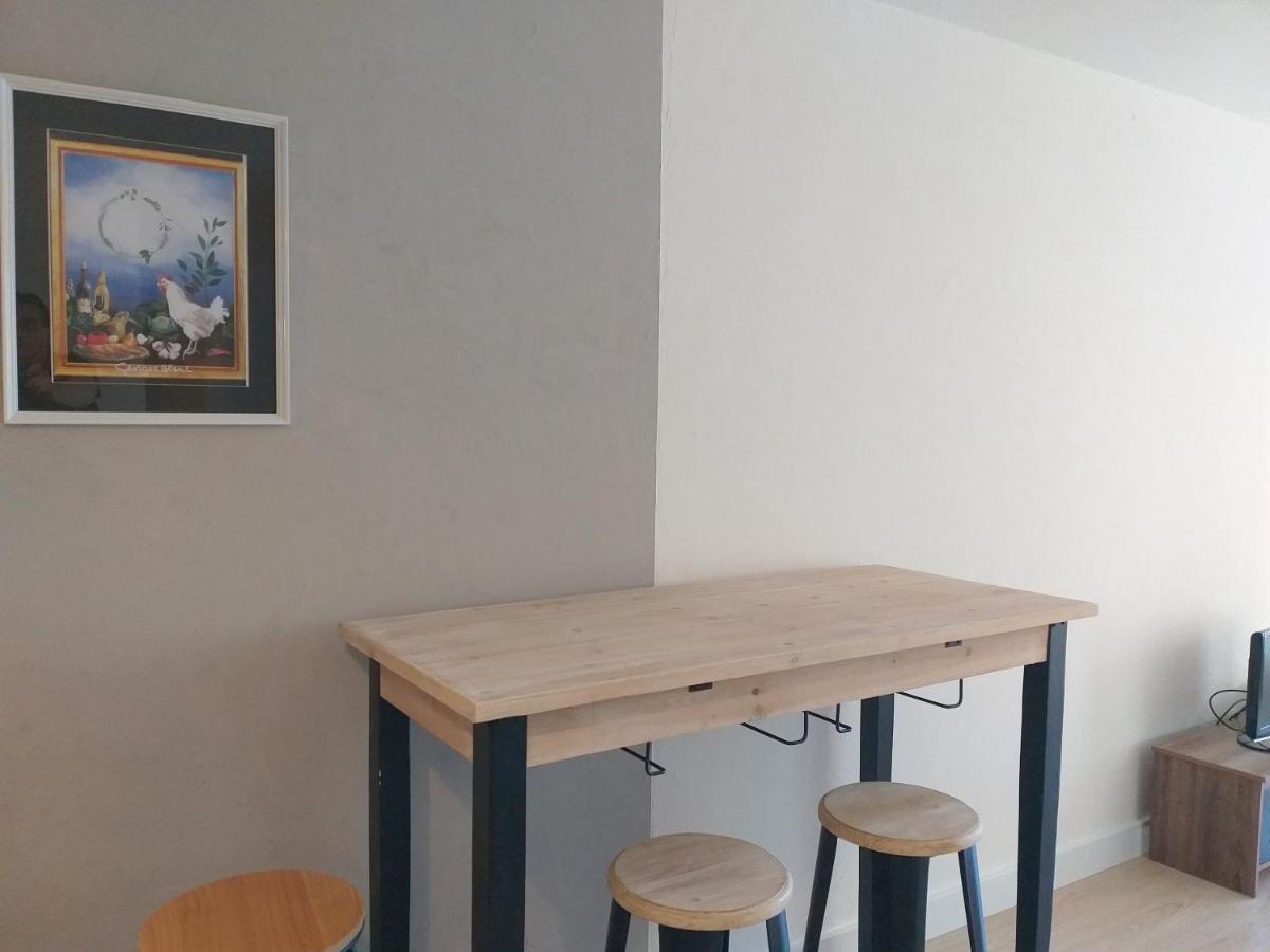 בלגארד סור-ואלסרין Le Savoie Appartement 2 Chambres 3 Couchages ,Balcon Et Parking Prive מראה חיצוני תמונה